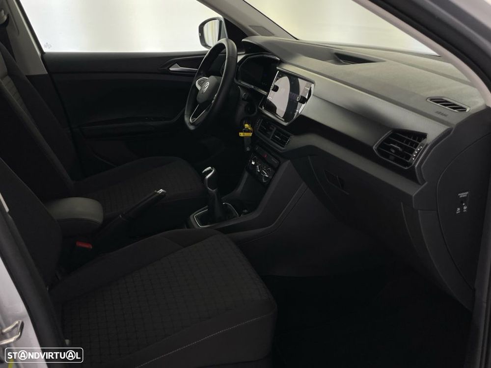 VW T-Cross 1.0 TSI Life - 21