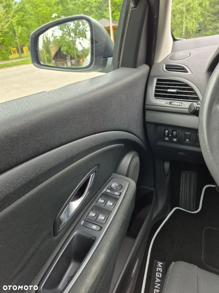 Renault Megane 1.6 16V 100 Expression - 15