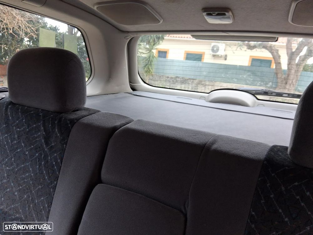 Nissan Primera Wagon 2.0 TD Comfort - 16