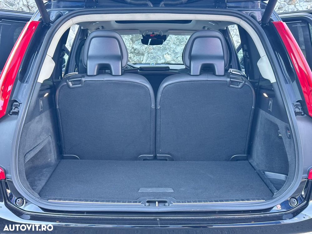 Volvo XC 90 D5 AWD Geartronic Inscription - 28