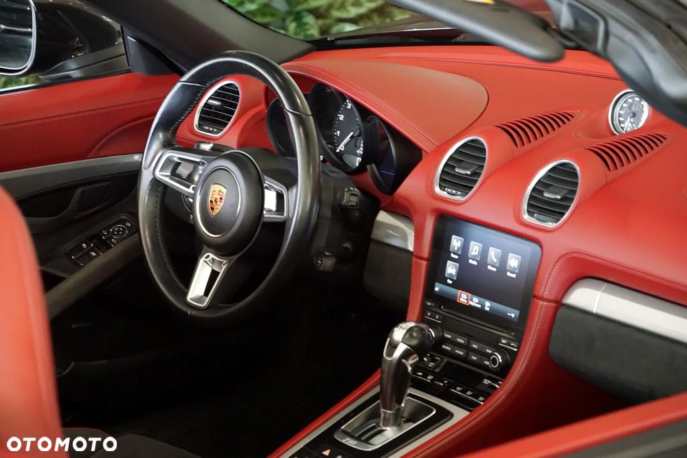 Porsche 718 Boxster Spyder PDK - 34