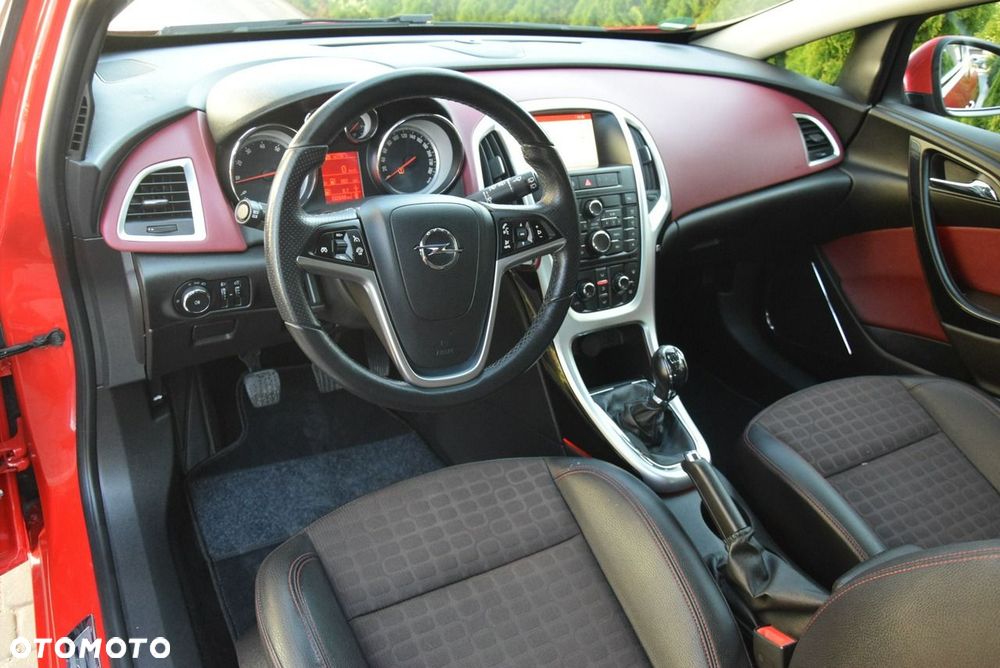 Opel Astra 1.4 Turbo Selection - 24