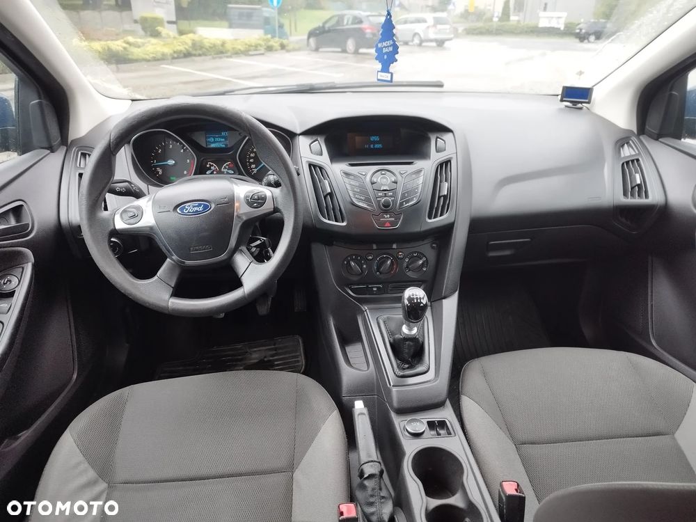 Ford Focus SW 1.6 TDCi Trend - 13