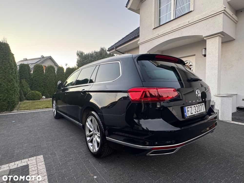 Volkswagen Passat 2.0 TDI Elegance DSG - 3
