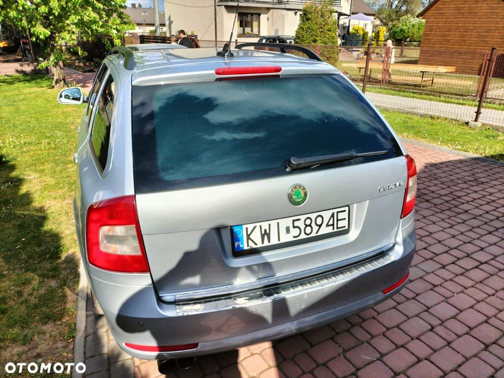 Skoda Octavia 1.8 TSI 4x4 L&K - 3