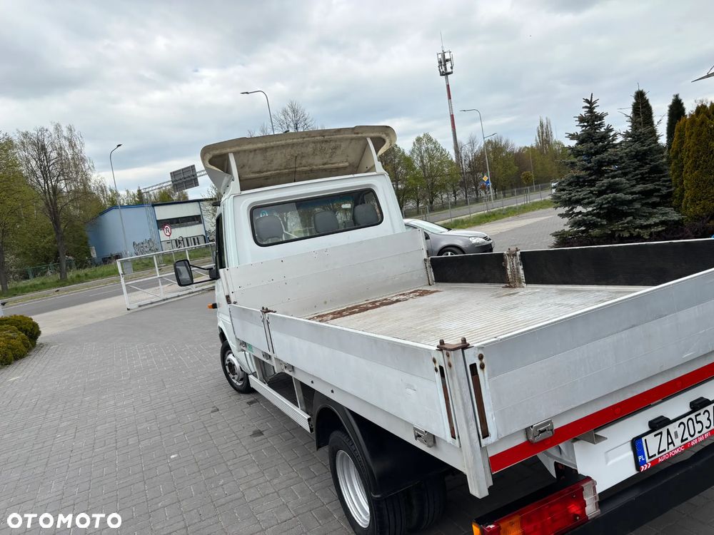Mercedes-Benz sprinter 413 - 17