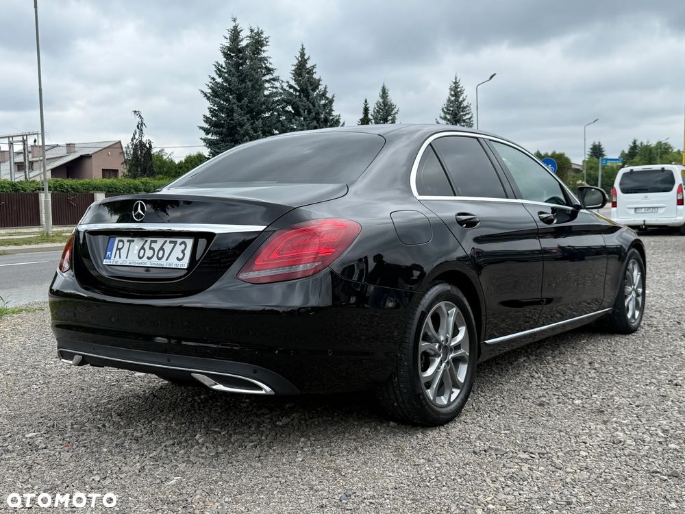 Mercedes-Benz Klasa C 180 - 13