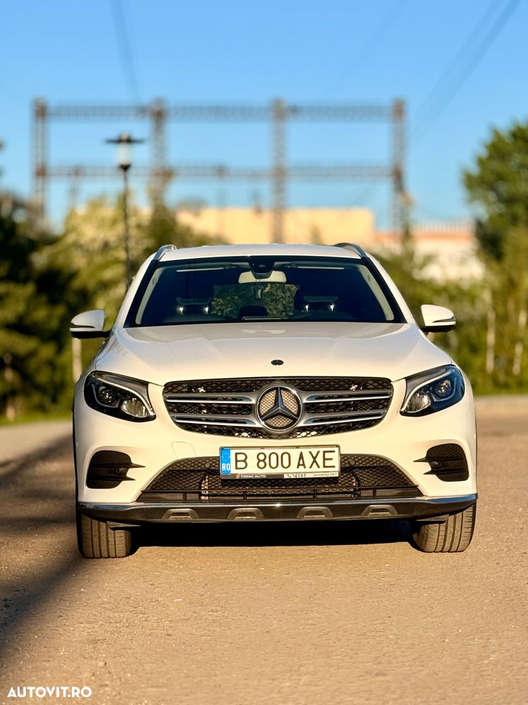 Mercedes-Benz GLC 250 4MATIC 9G-TRONIC AMG Line - 1