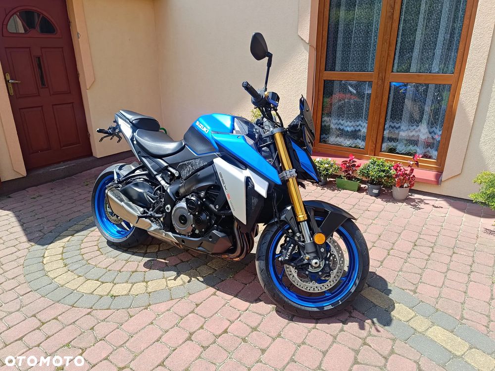 Suzuki GSX 1000 - 1