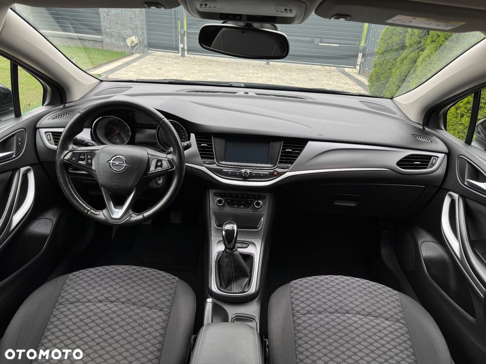 Opel Astra 1.4 Turbo Edition - 19