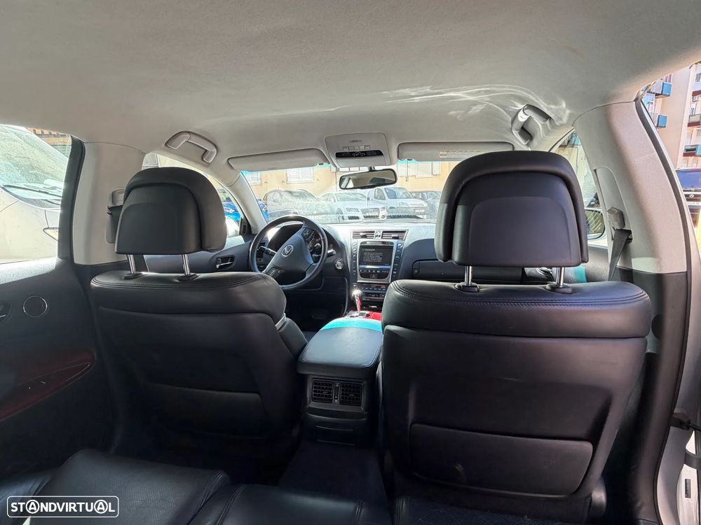 Lexus GS 450h - 10