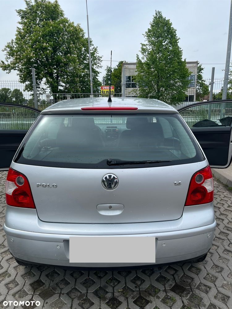 Volkswagen Polo 1.4 16V Basis - 9