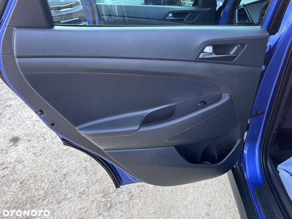 Hyundai Tucson blue 1.6 GDi 2WD Passion - 26