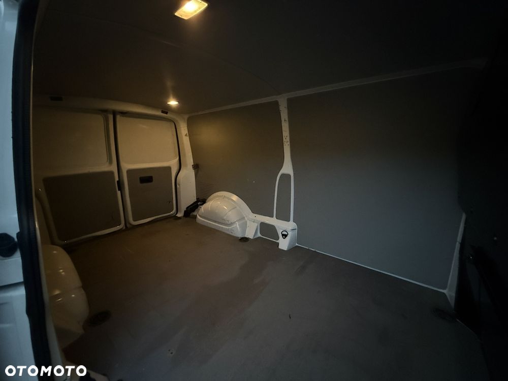Volkswagen Transporter T6 - 14