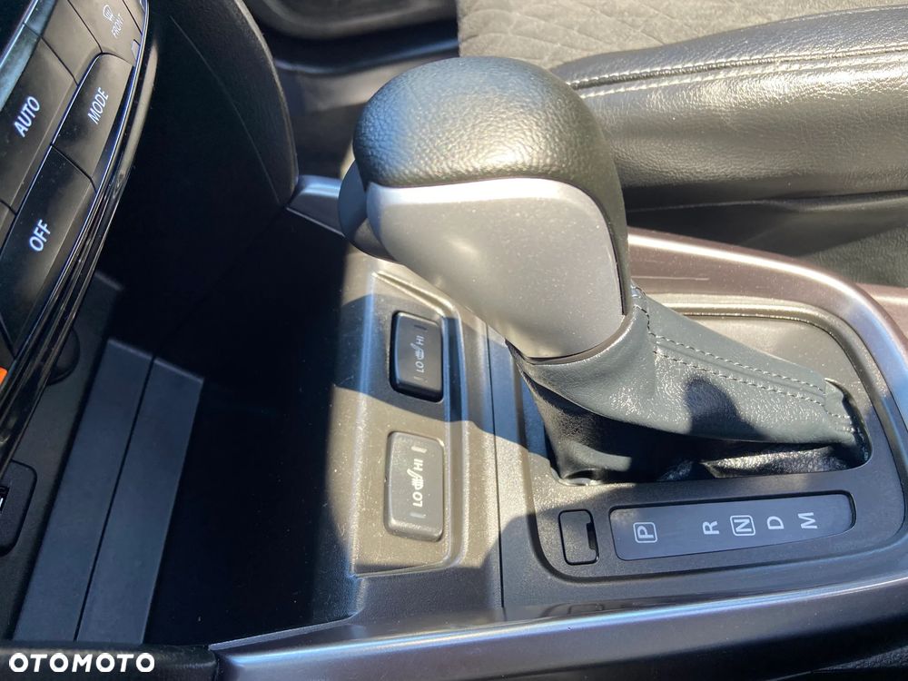 Suzuki Vitara 1.4 Boosterjet Premium 4WD - 24