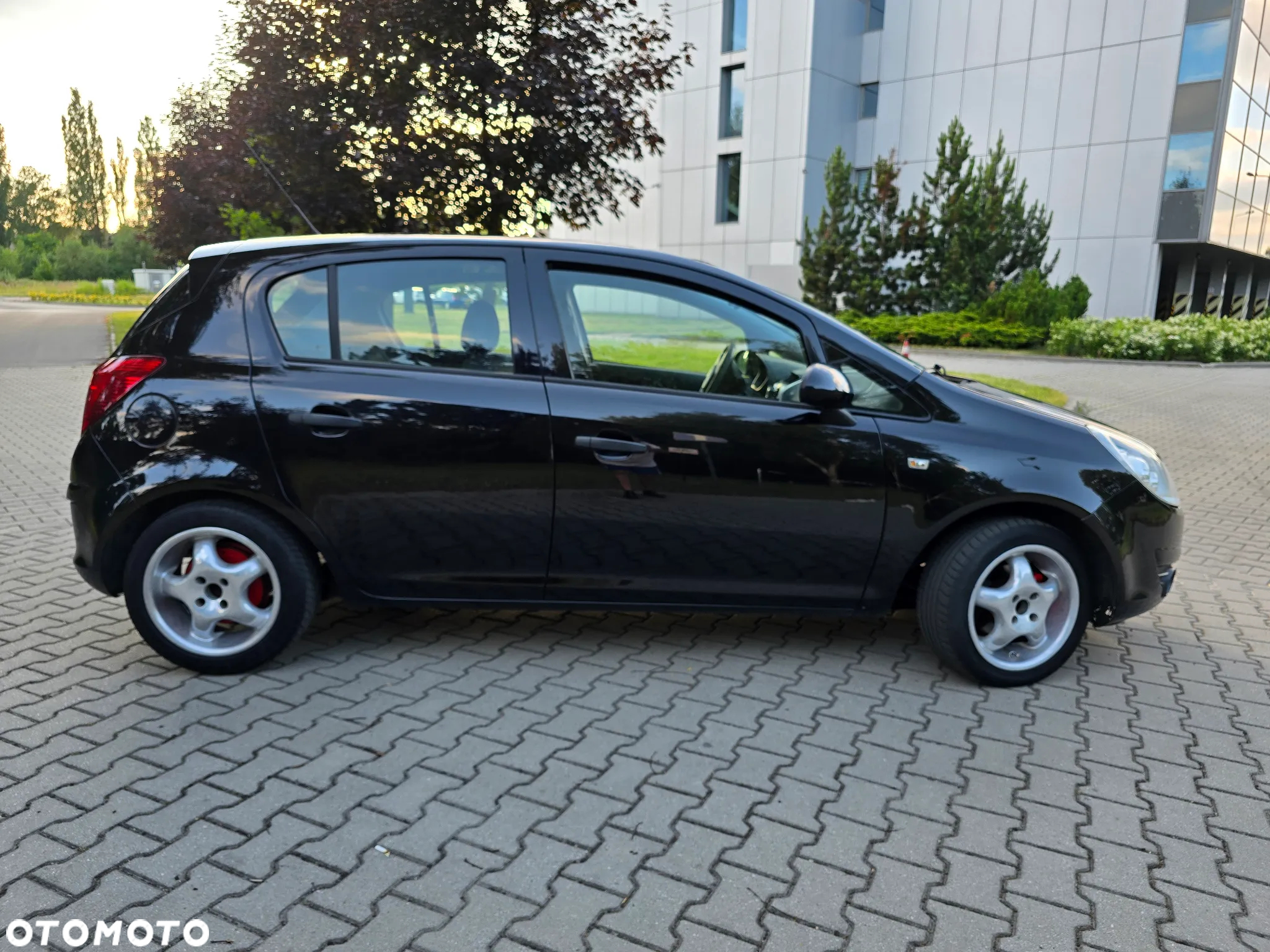 Opel Corsa 1.2 16V Enjoy - 15