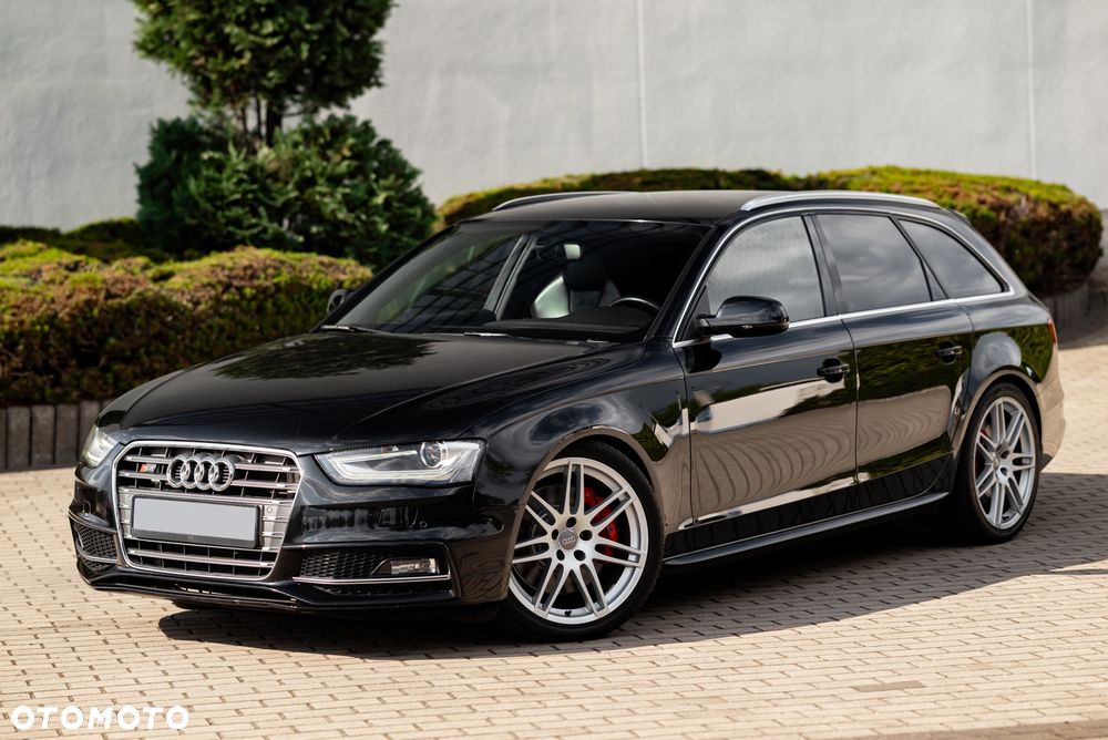 Audi S4 Avant S tronic - 2