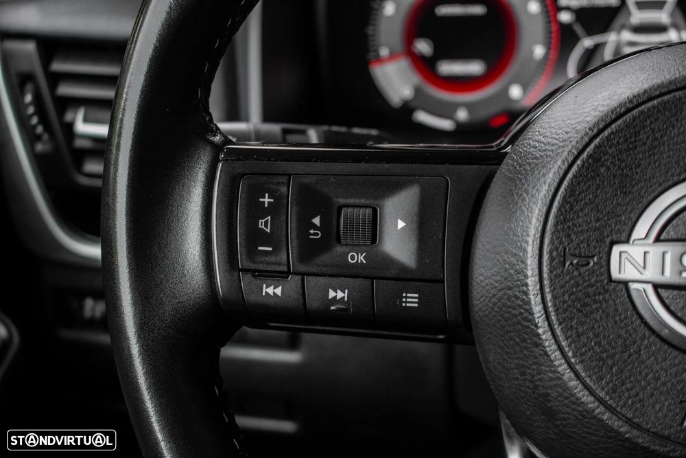 Nissan Qashqai 1.3 DIG-T MHEV N-Connecta - 14