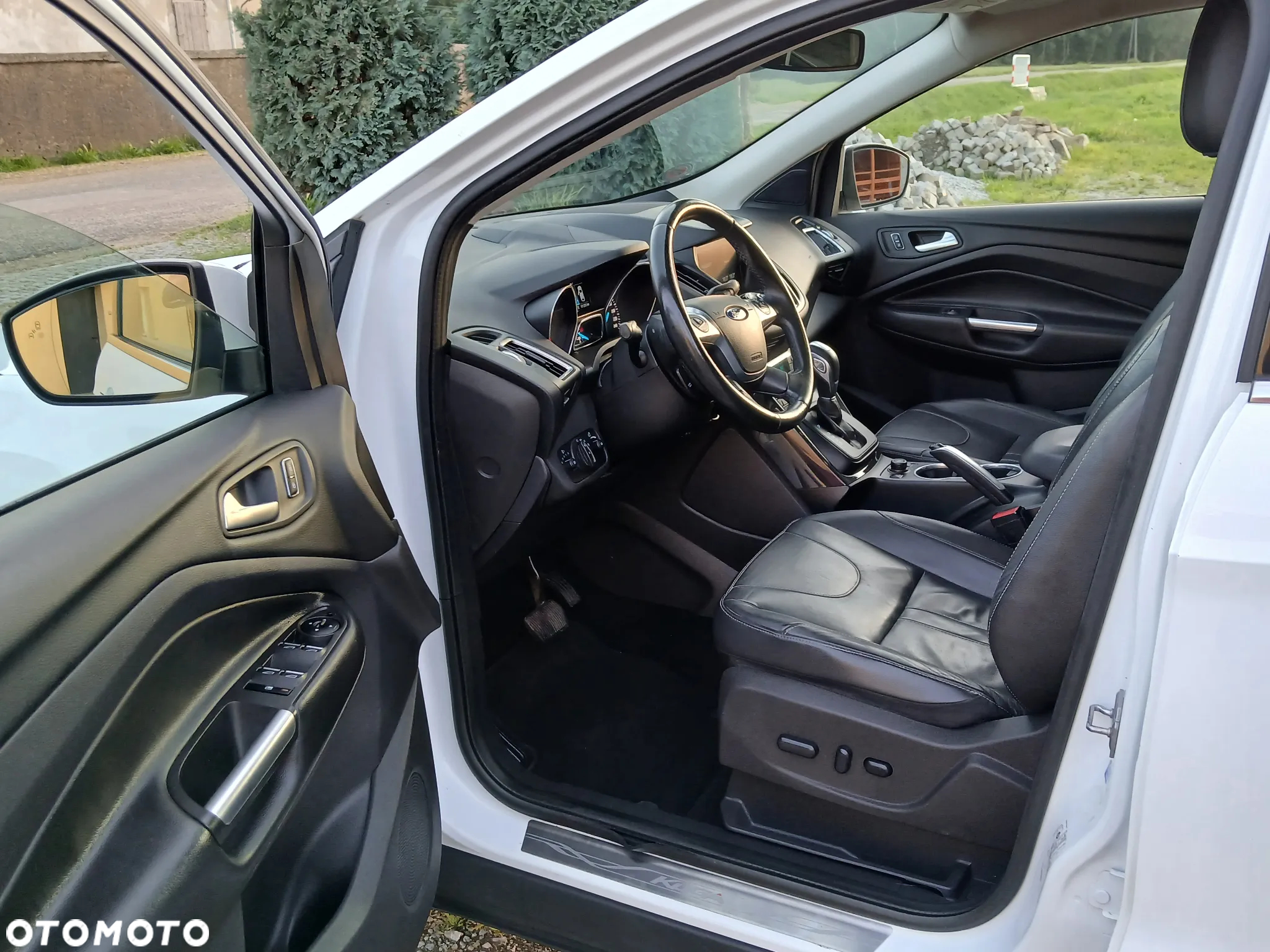 Ford Kuga 2.0 TDCi 4WD Titanium - 2