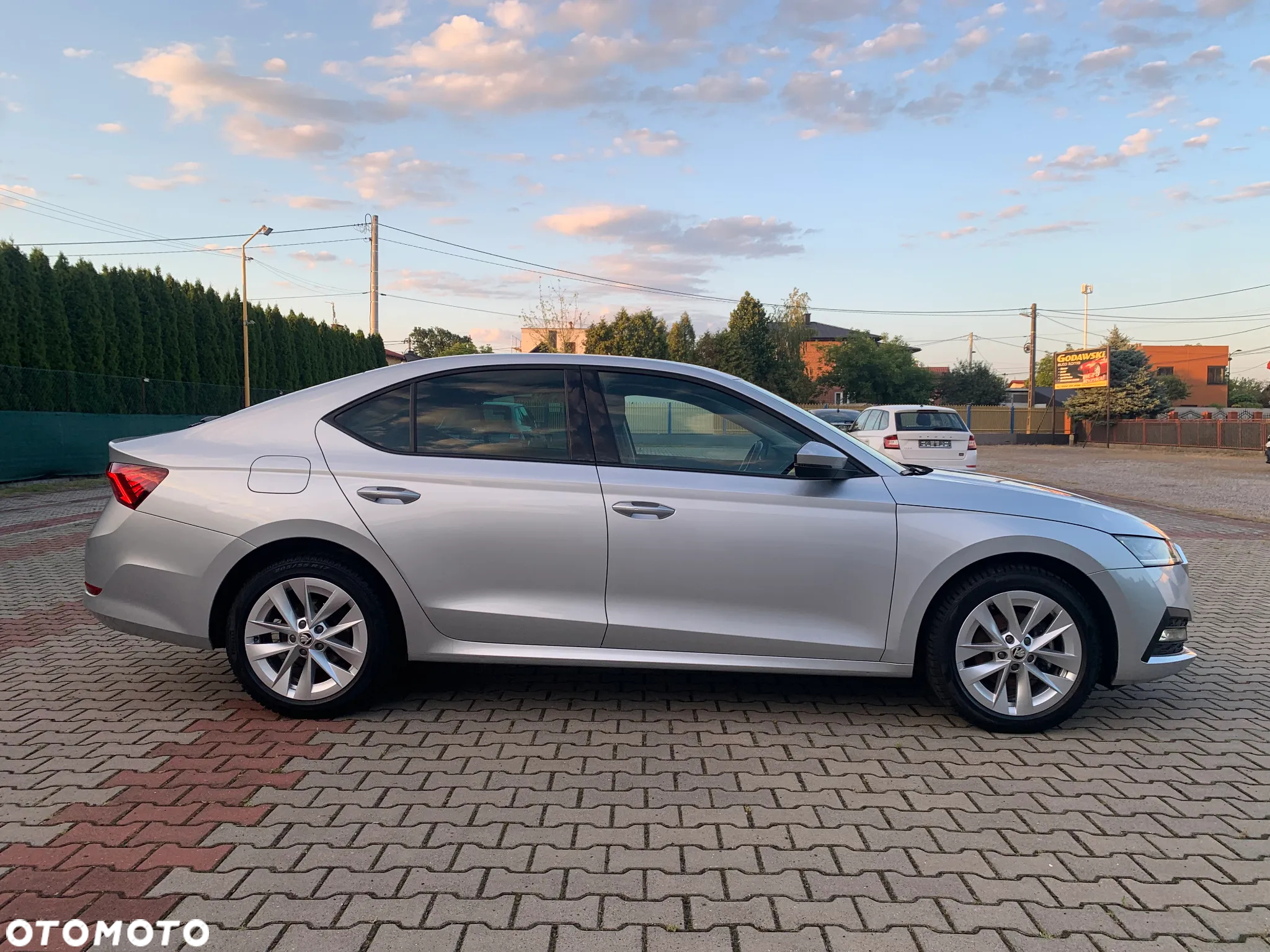 Skoda Octavia 1.5 TSI ACT Ambition - 9
