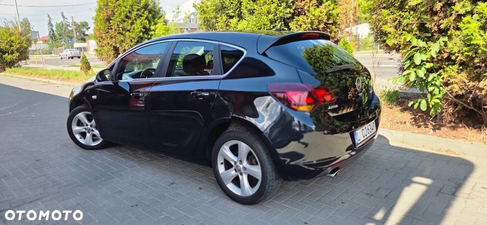Opel Astra 1.4 Turbo Active - 11