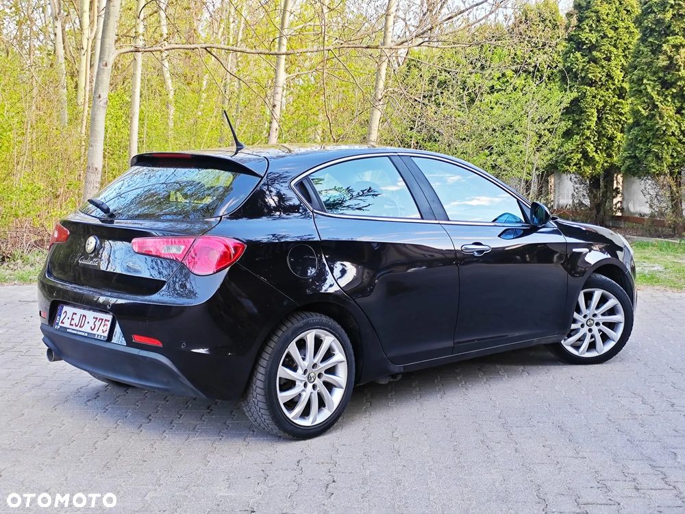 Alfa Romeo Giulietta - 10