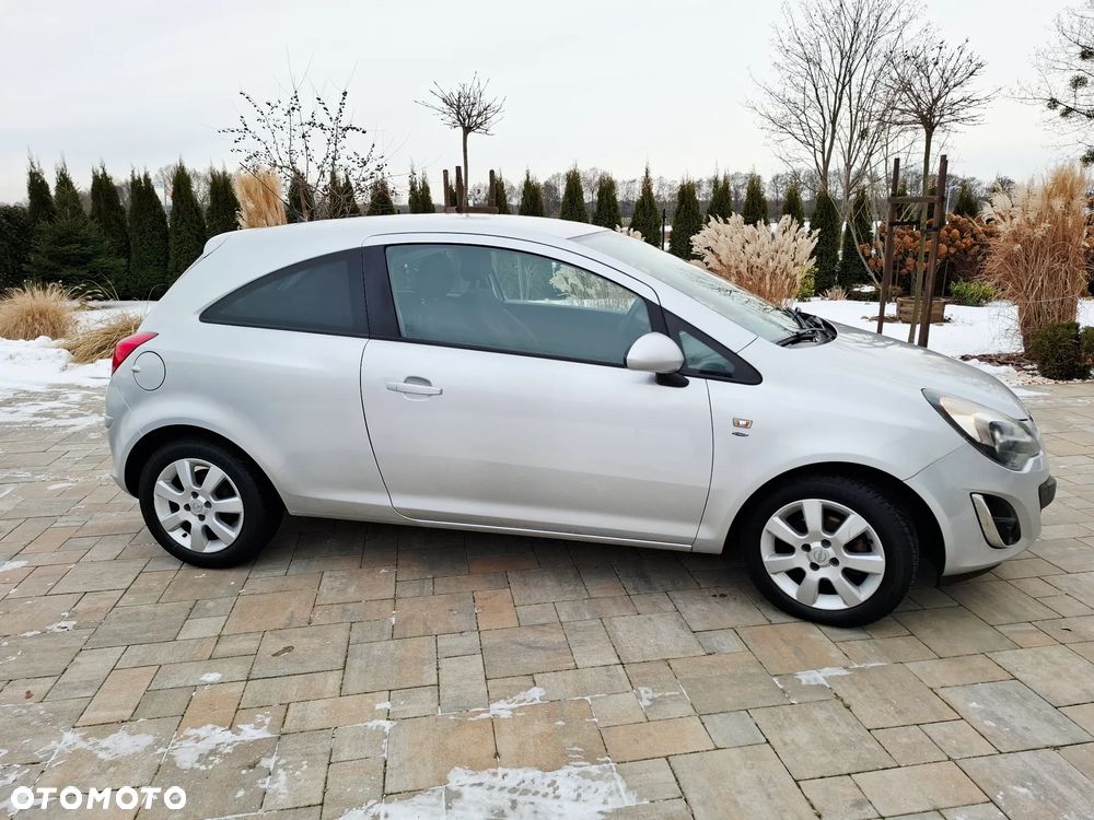 Opel Corsa 1.4 16V Satellite - 22