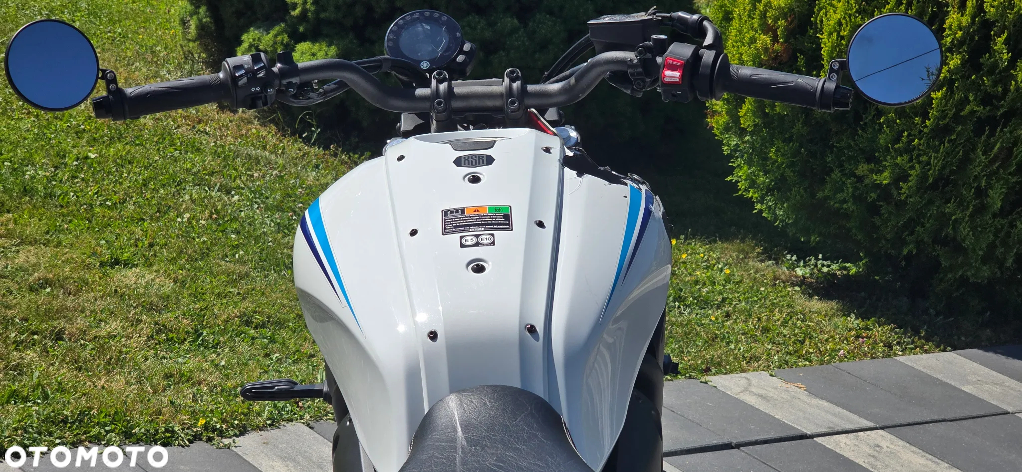 Yamaha XSR - 28