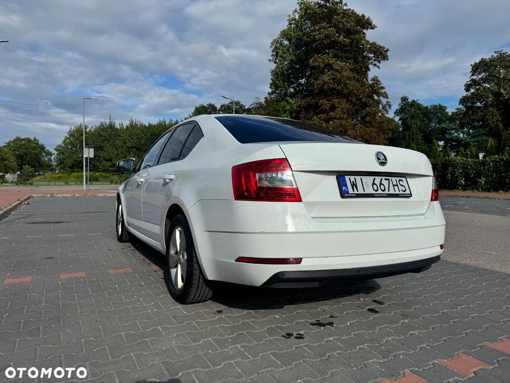 Skoda Octavia 1.4 TSI Ambition - 9