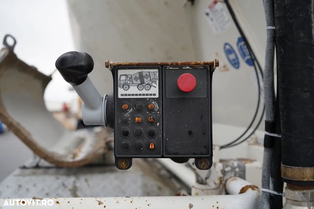 Volvo FMX 410 / 8x4 / BETONIERĂ / BETONIERĂ / LIEBHERR / 9 M3 / I-SHIFT / JANTE DIN ALIAJ / EURO 5 - 19