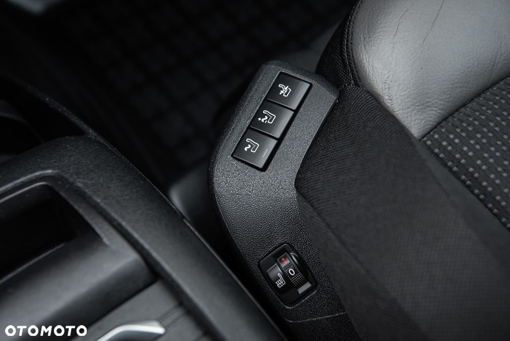 Citroën C4 Picasso 1.6 THP Shine S&S EAT6 - 22