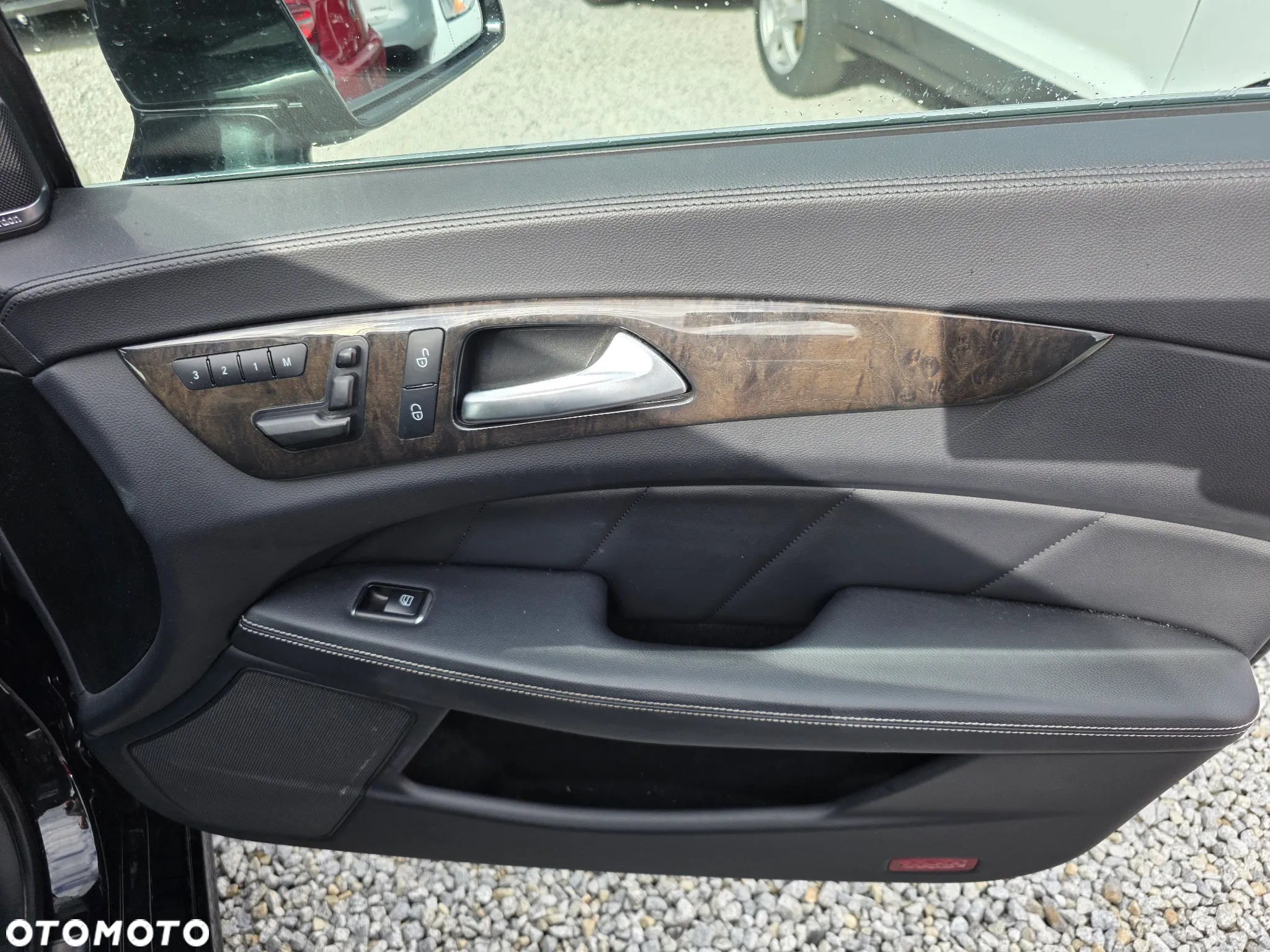 Mercedes-Benz CLS 350 CDI DPF 4Matic BlueEFFICIENCY 7G-TRONIC - 20