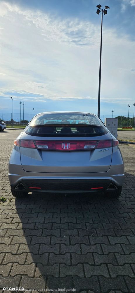 Honda Civic 1.8 Sport - 6