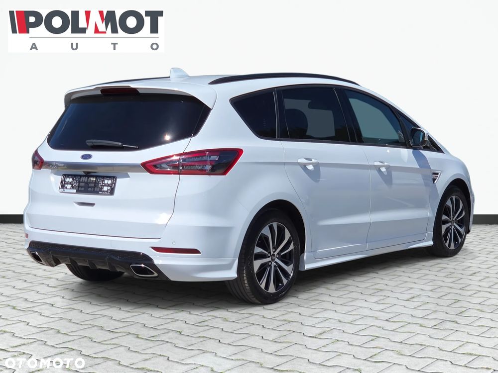 Ford S-Max - 13