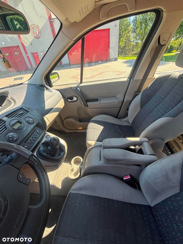 Renault Scenic 1.6 Confort Authentique - 7