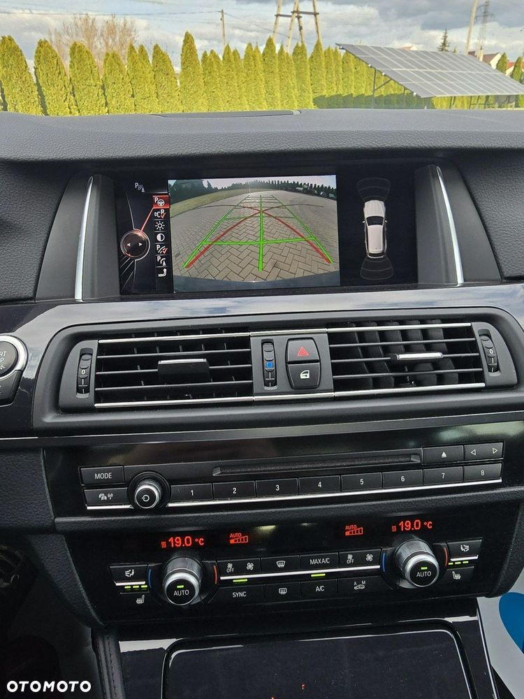BMW Seria 5 - 34