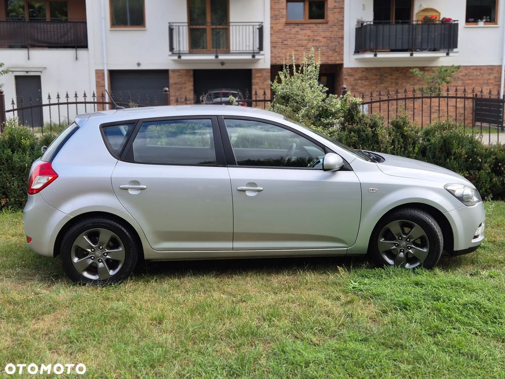 Kia Ceed 1.4 CVVT EX - 9