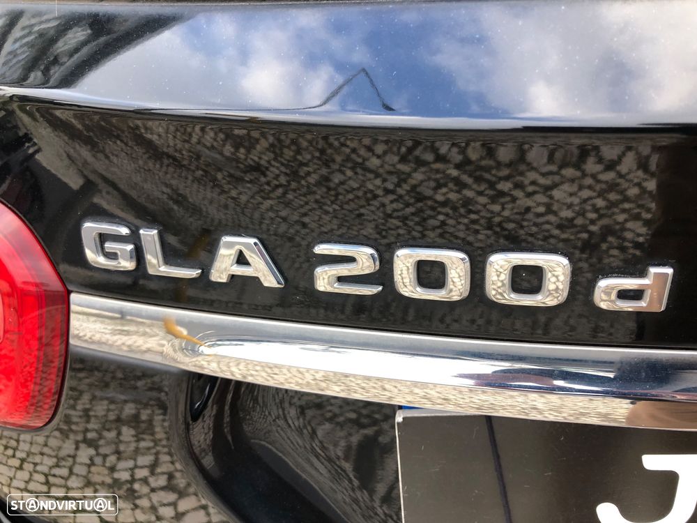 Mercedes-Benz GLA 200 d AMG Line Aut. - 16