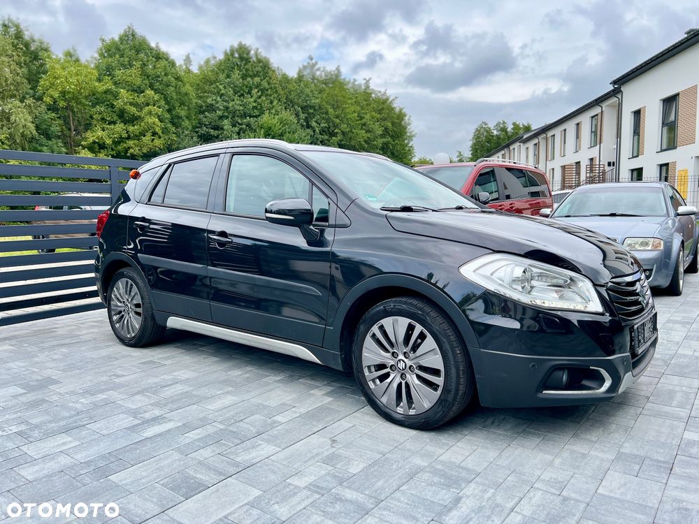 Suzuki SX4 1.6 Premium - 11