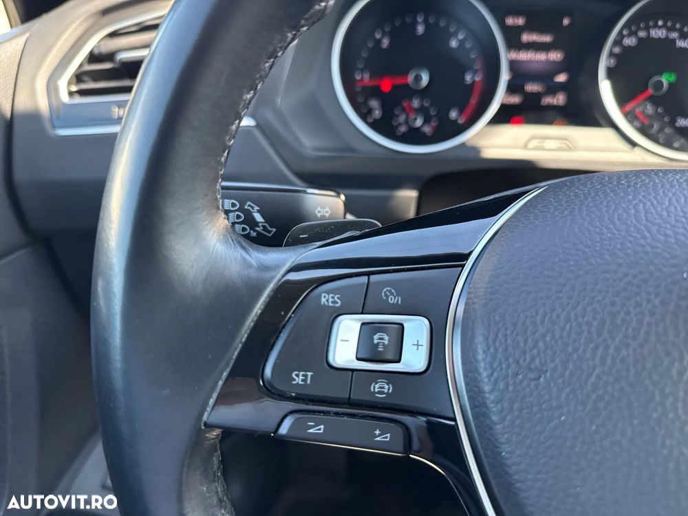 Volkswagen Tiguan 2.0 TDI 4Mot DSG Comfortline - 16