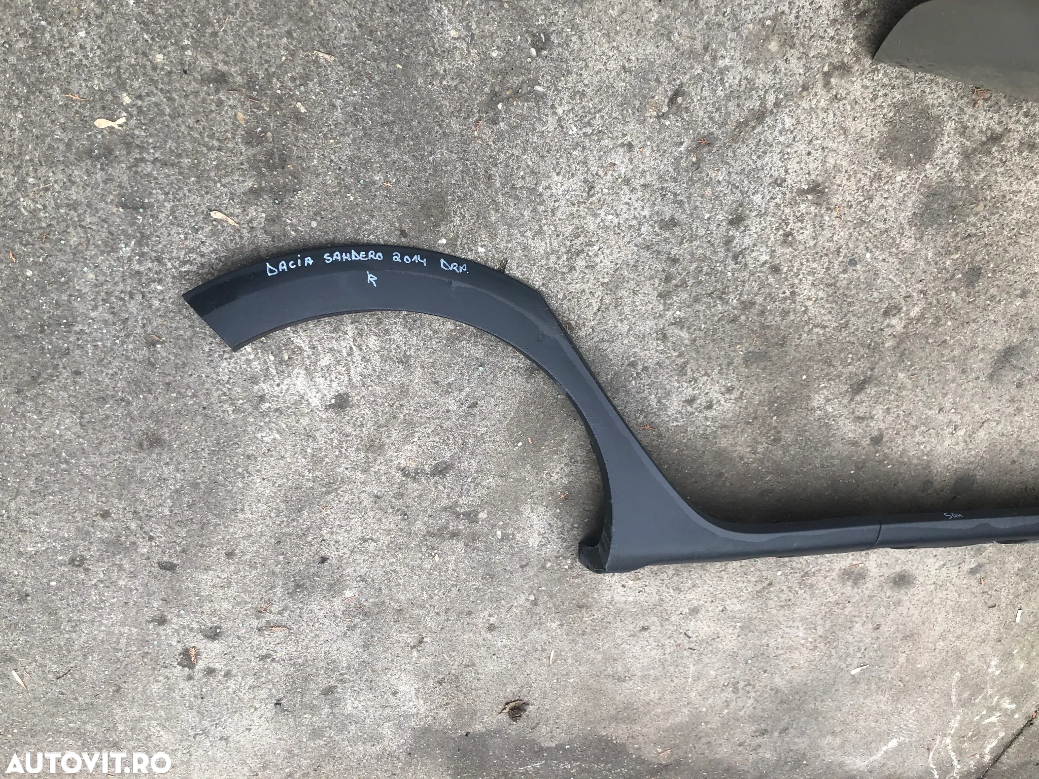 Prag ornament lateral dreapta Dacia Sandero 2 2014 - 2