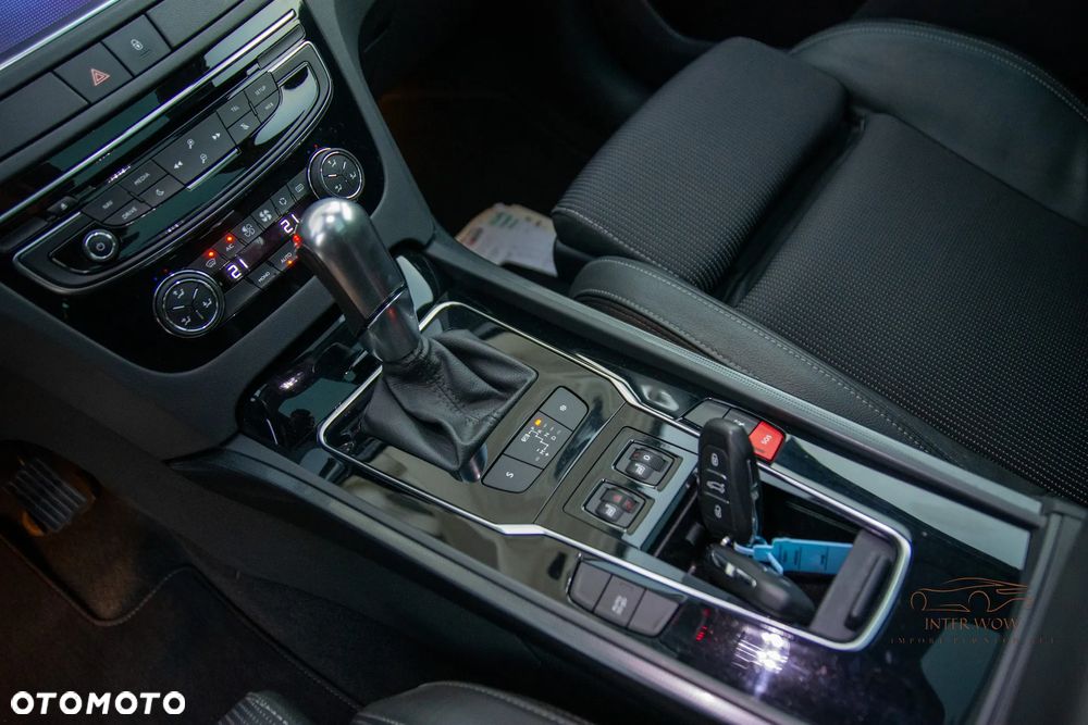 Peugeot 508 RXH BlueHDi 180 EAT6 Stop&Start - 13