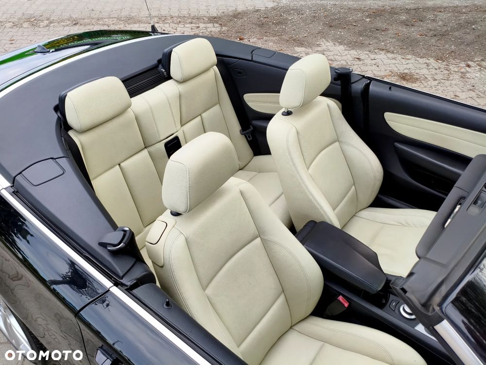 BMW Seria 1 135i Cabrio Edition Exclusive - 29