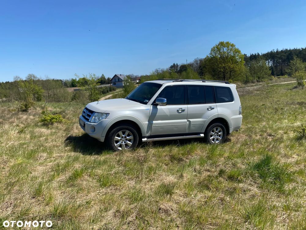 Mitsubishi Pajero 3.8 V6 Automatik Instyle - 9