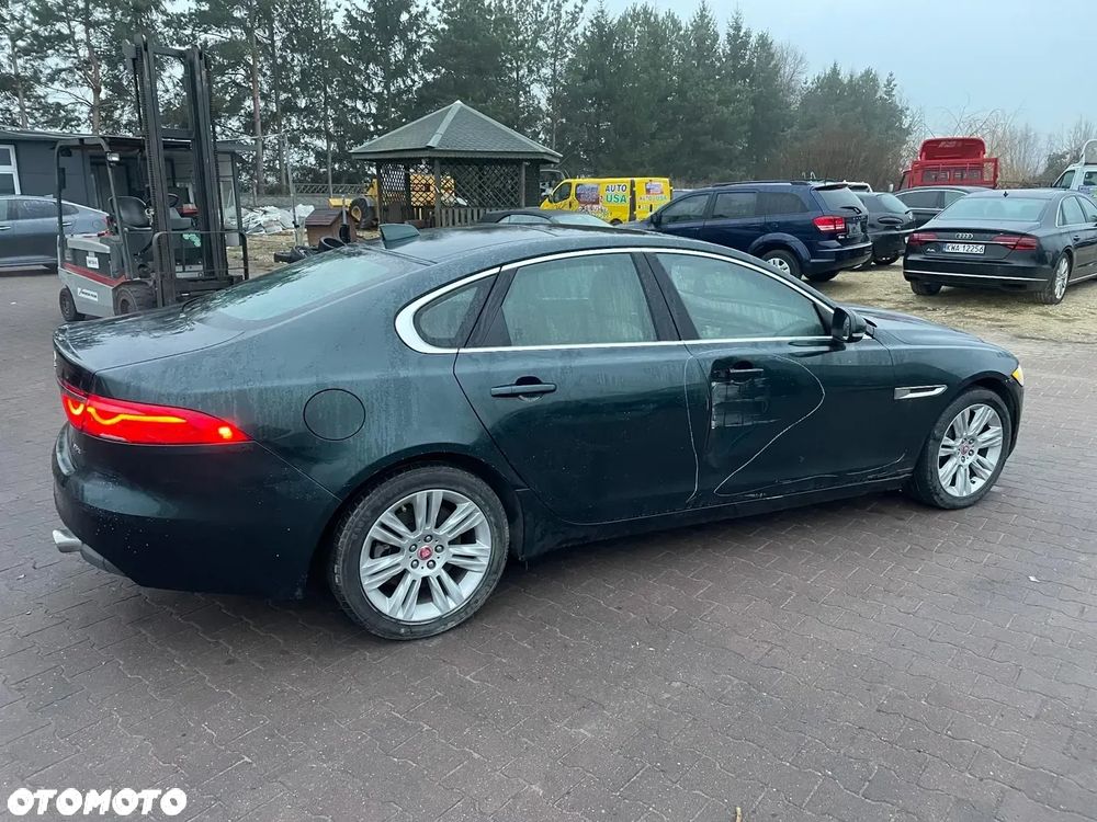 Jaguar XF 3.0 V6 S - 5