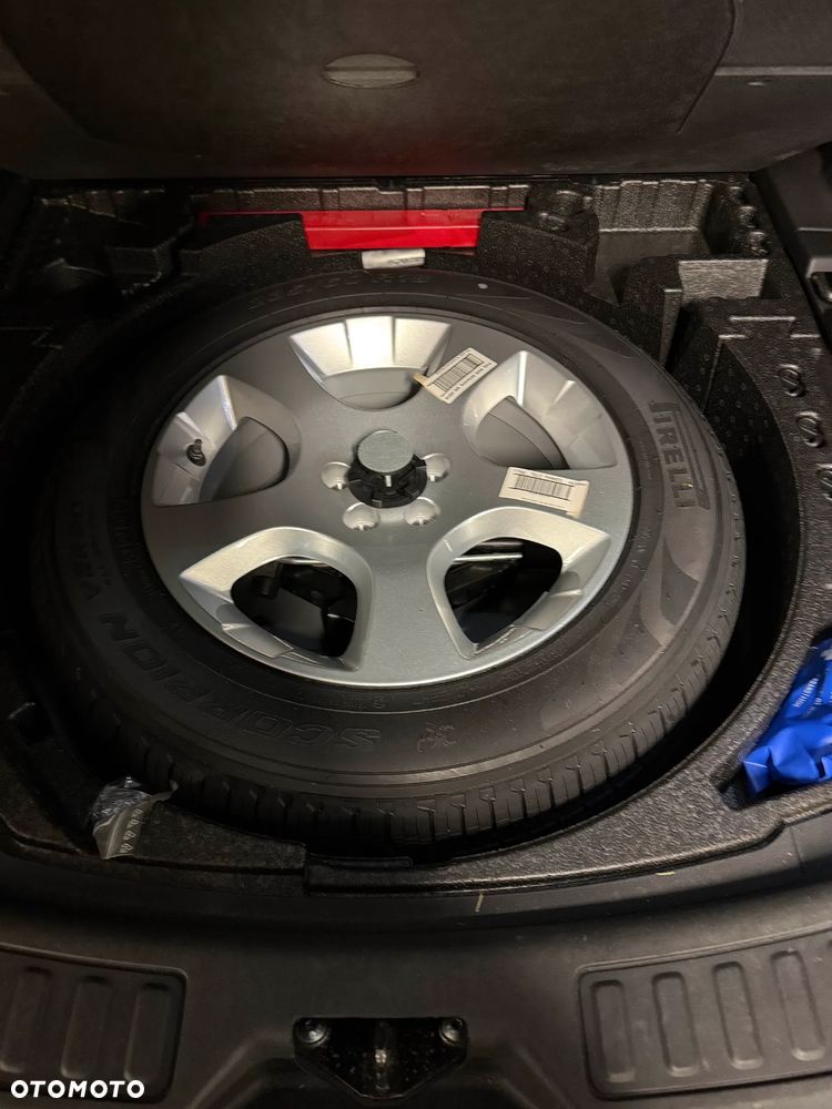 Land Rover Discovery Sport eD4 SE - 14