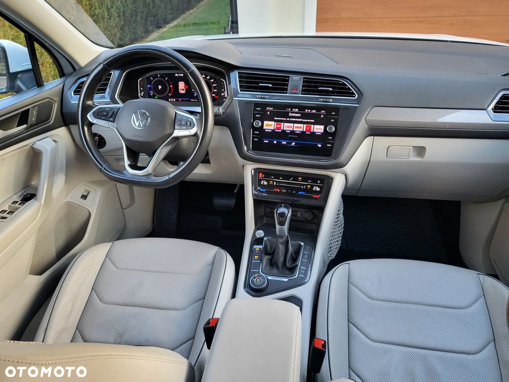 Volkswagen Tiguan Allspace - 16