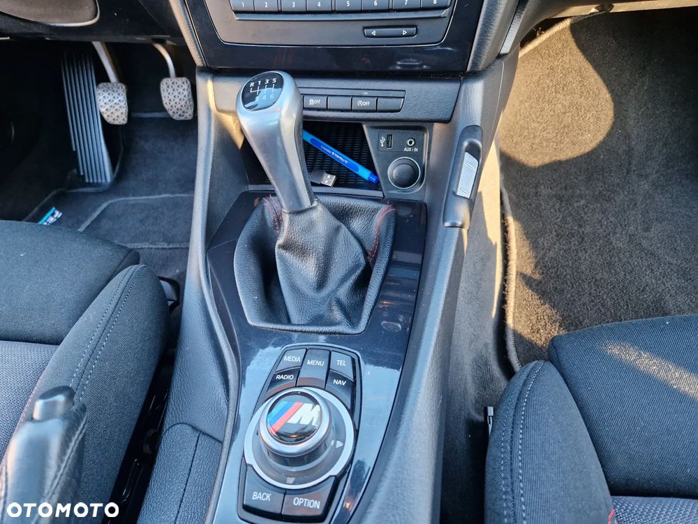 BMW X1 - 15