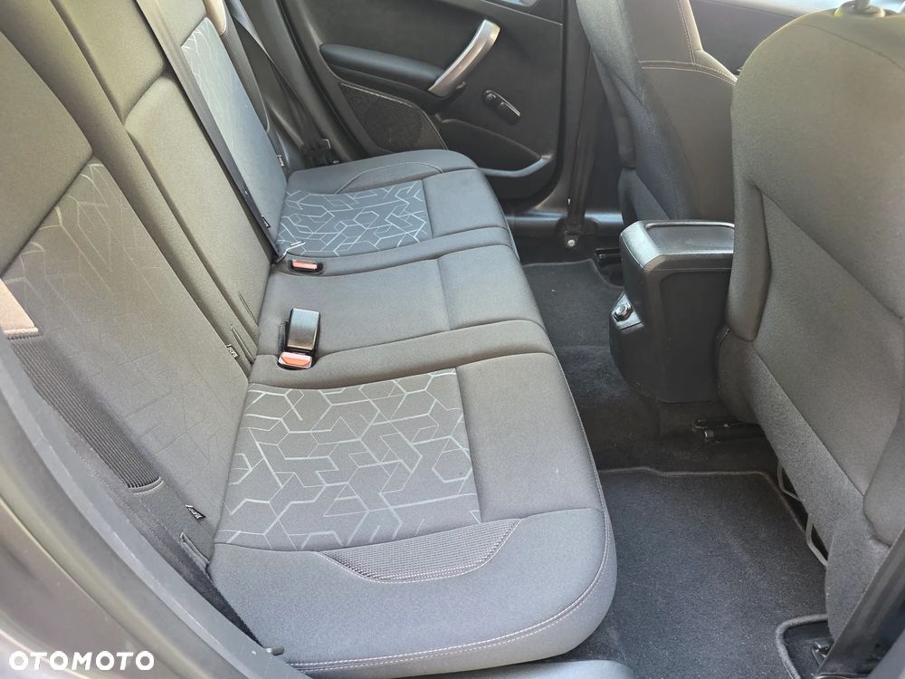 Peugeot 2008 1.6 VTi Active - 23