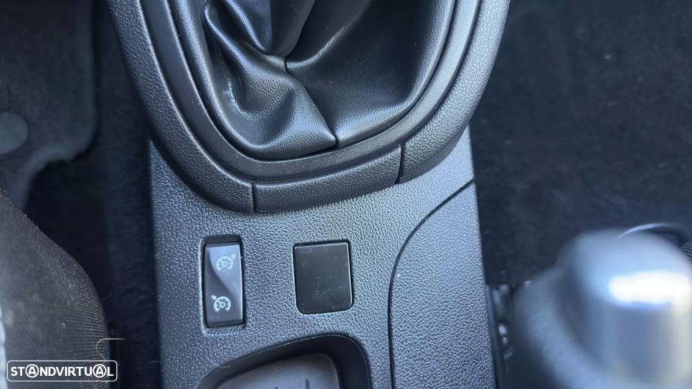 Renault clio 1.5 dci van - 15